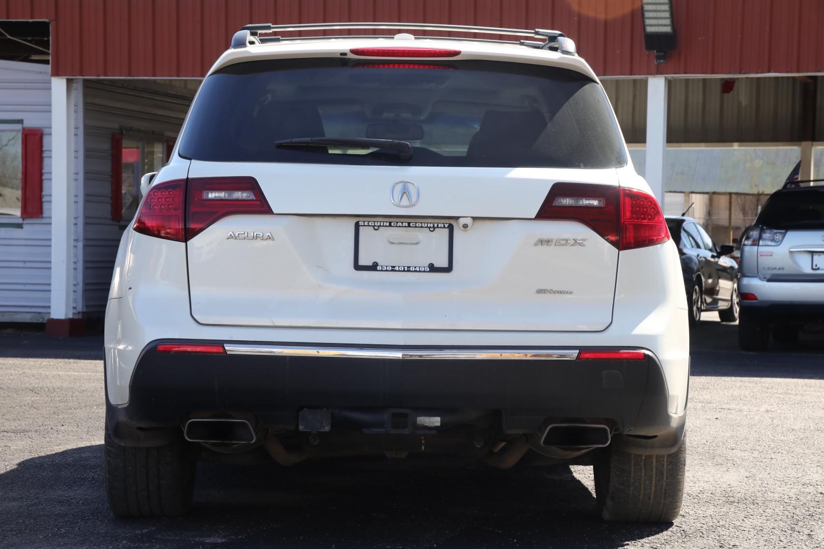 2011 WHITE ACURA MDX 6-Spd AT w/Advance Package (2HNYD2H79BH) with an 3.7L V6 SOHC 24V engine, 6-SPEED AUTOMATIC transmission, located at 420 E. Kingsbury St., Seguin, TX, 78155, (830) 401-0495, 29.581060, -97.961647 - Photo#5